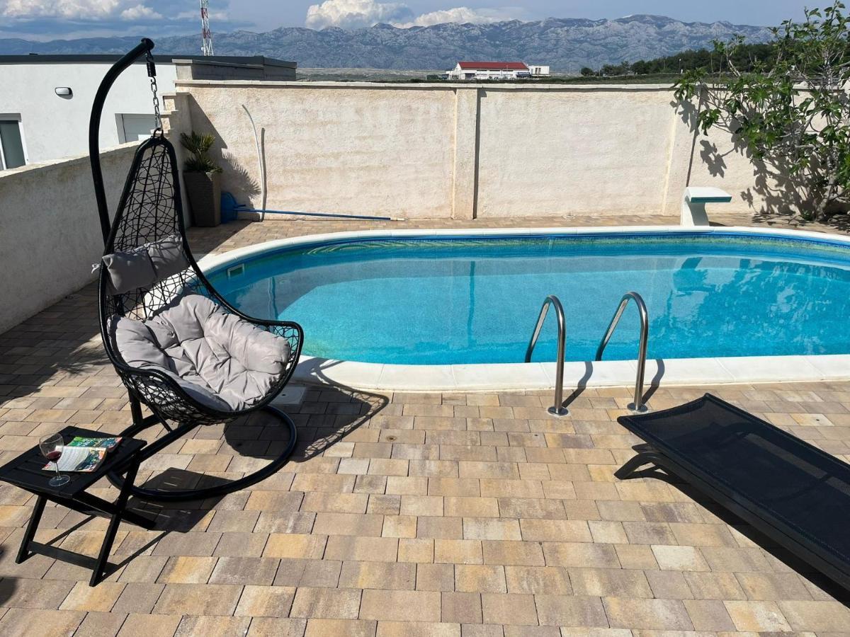 Apartman Matej With Pool Povljana Zewnętrze zdjęcie