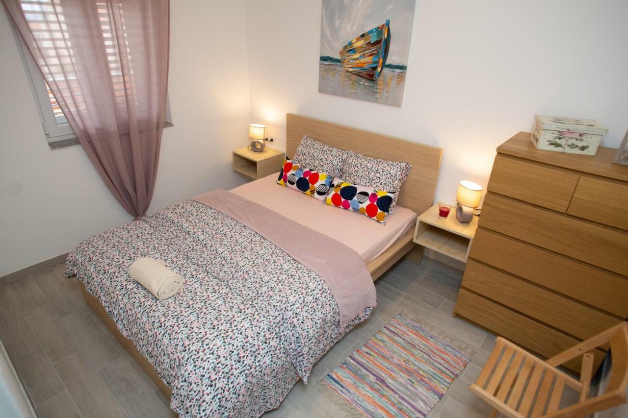 Apartman Matej With Pool Povljana Zewnętrze zdjęcie