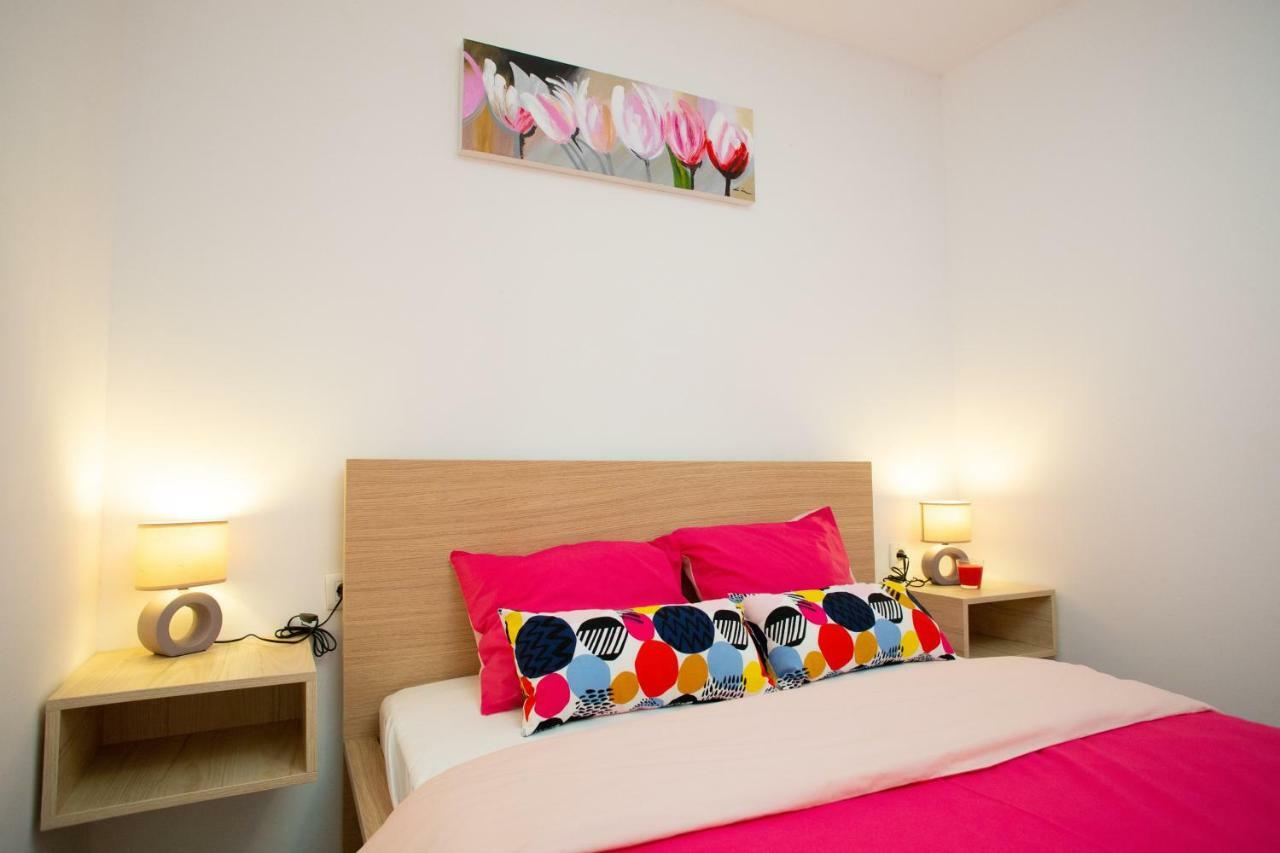 Apartman Matej With Pool Povljana Zewnętrze zdjęcie